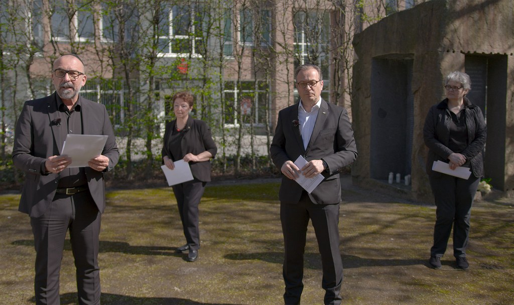 Bert Römgens, Angelika Quiring-Perl, Bürgermeister Reiner Breuer und Dorothea Gravemann (v.l.)