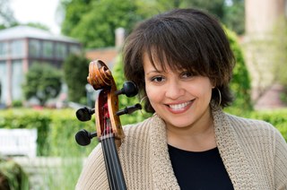 Konzert mit Cello, Geige und Klavier im RomaNEum