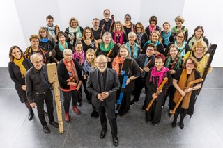 Das Blockflöten-Orchester Neuss lädt ein zum großen und besinnlichen Weihnachtskonzert. Konzertante und groovige Weihnachtsmusik arrangiert, dirigiert und gewohnt unterhaltsam moderiert von Ralf Bienioschek.